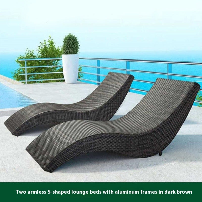 Outdoor Rattan Sun Lounger S-Shaped for Garden, Balcony, Patio, Poolside & Beach