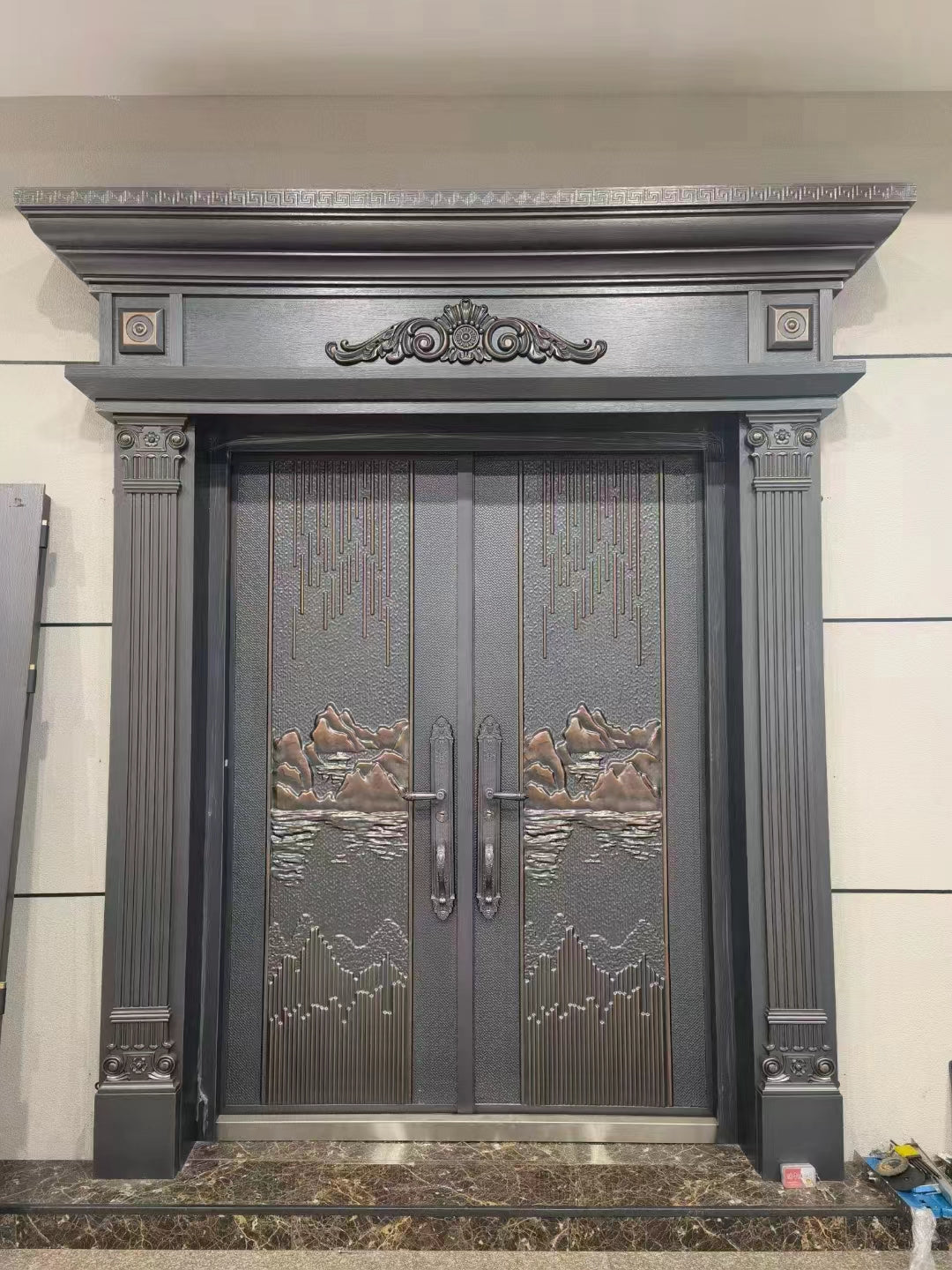 Zinc Alloy Villa Gate – Double Swing Entry Door for Rural Courtyard & Home Security
