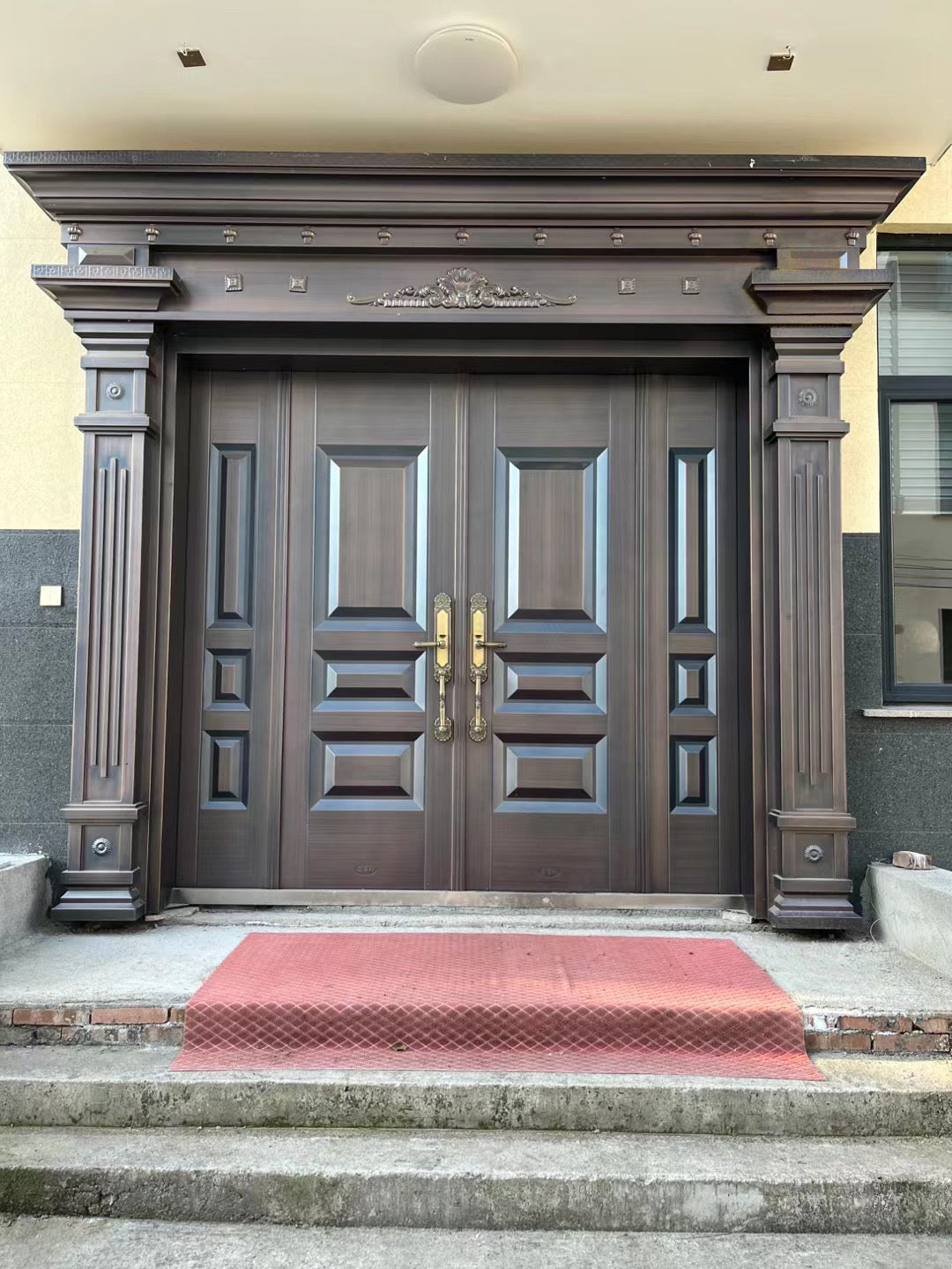 Zinc Alloy Double Swing Gate – Villa Entrance Door for Rural Homes and Courtyards