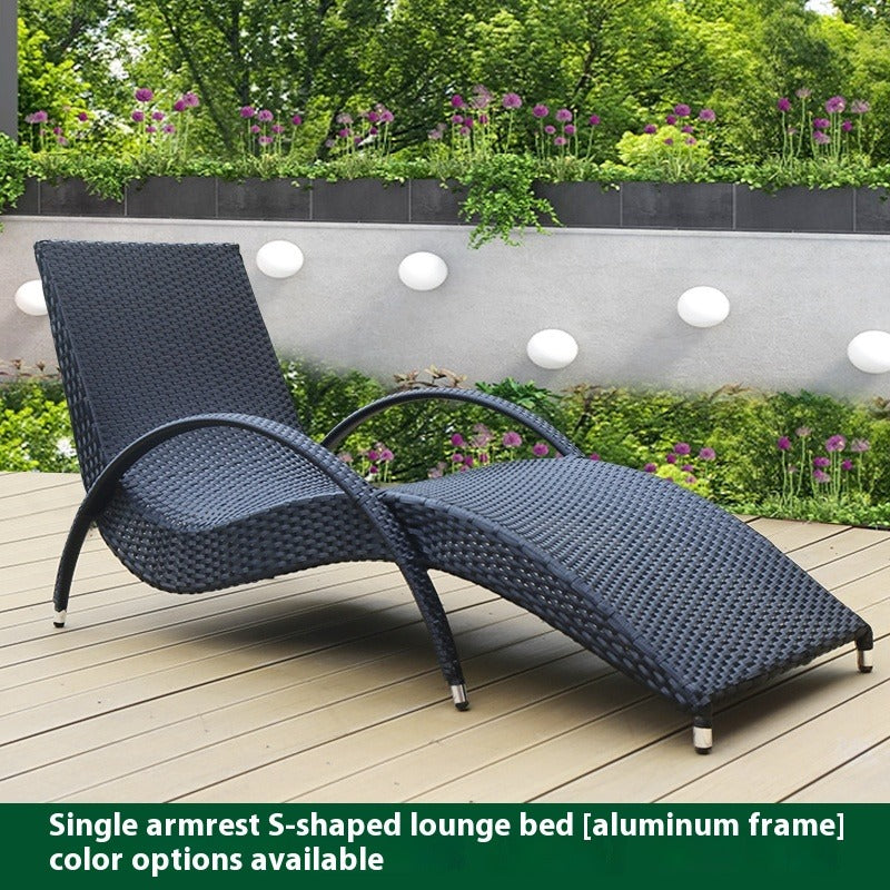 Outdoor Rattan Sun Lounger S-Shaped for Garden, Balcony, Patio, Poolside & Beach