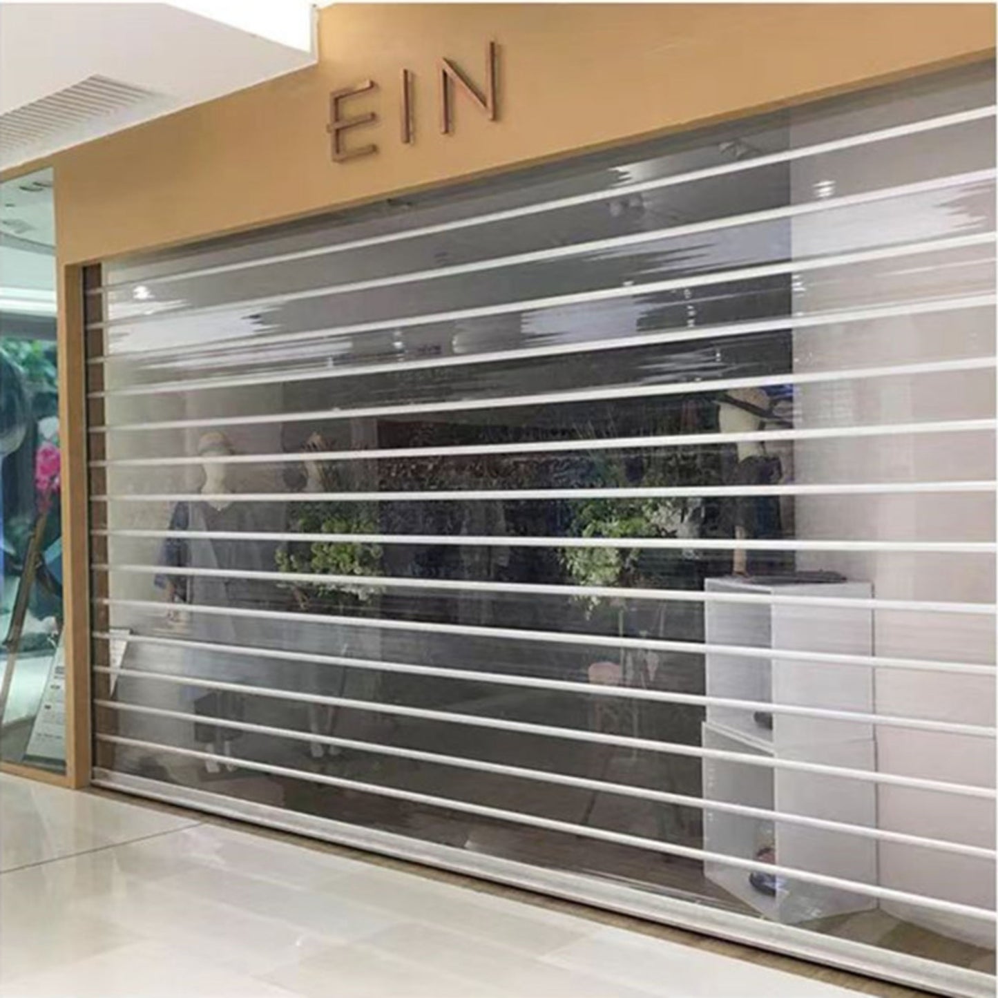 Transparent PVC Electric Roller Shutter – Remote-Controlled Crystal Rolling Door for Car Shops & Malls (Hong Kong Spec)