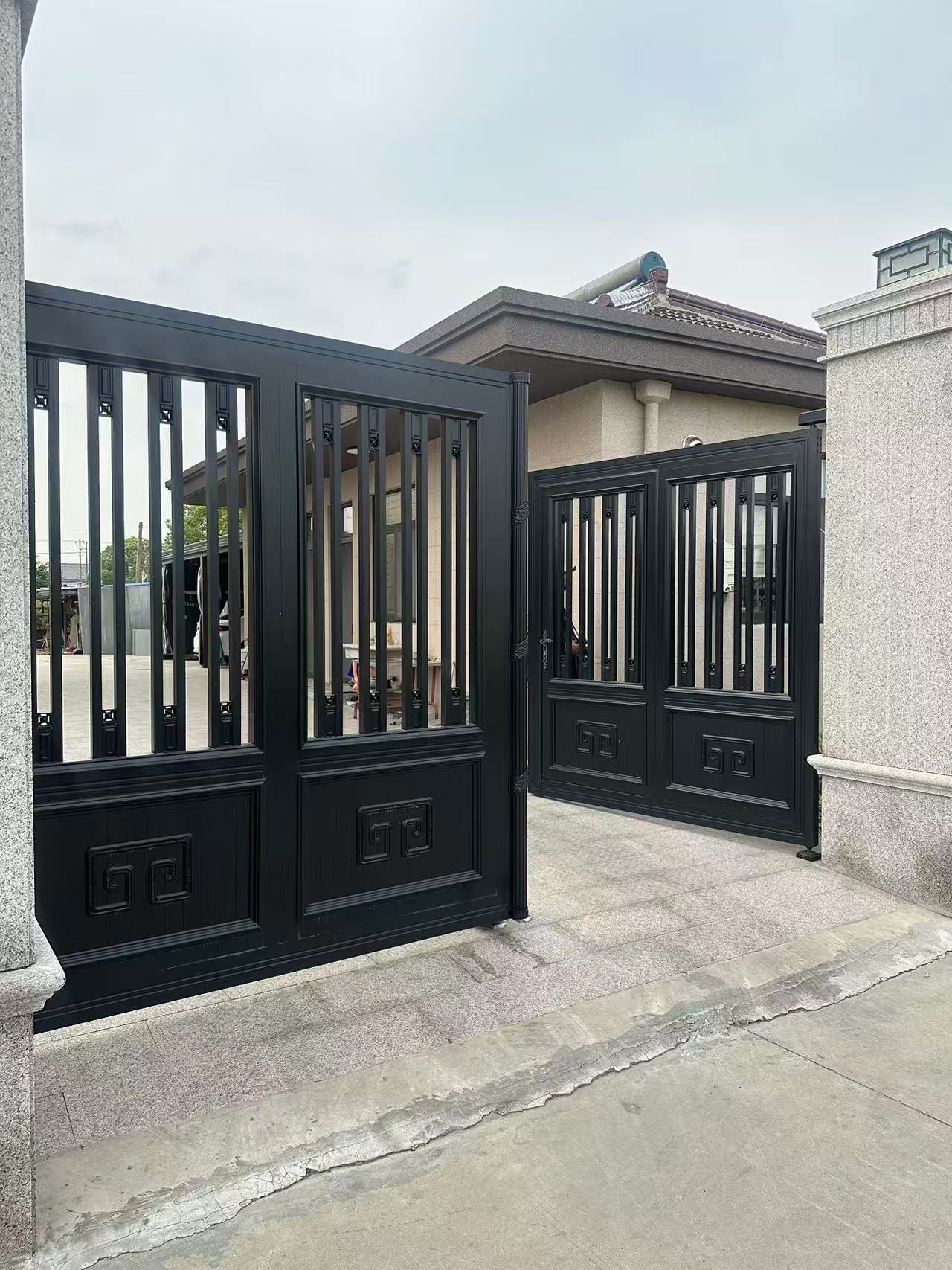 Aluminum Courtyard Gate – Double Swing or Sliding Electric Villa Entrance Gate for Garden & Private Homes