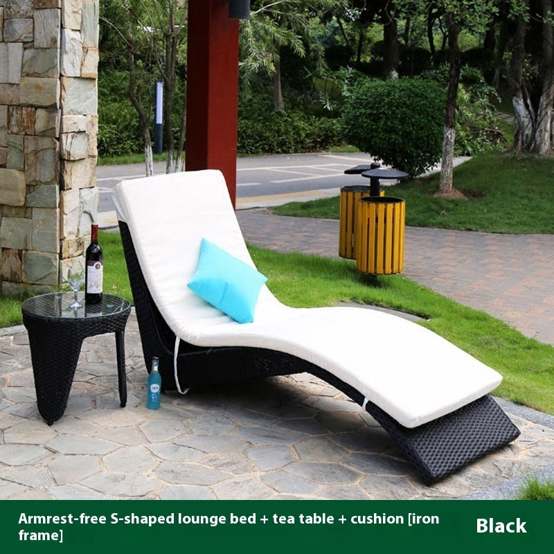 Outdoor Rattan Sun Lounger S-Shaped for Garden, Balcony, Patio, Poolside & Beach