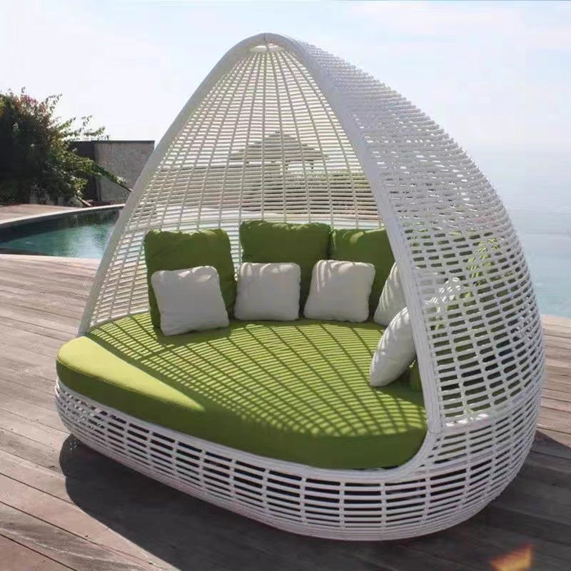 Outdoor Rattan Daybed Sofa – Waterproof Nest-Style Patio Furniture for Hotel, Terrace & Garden Use