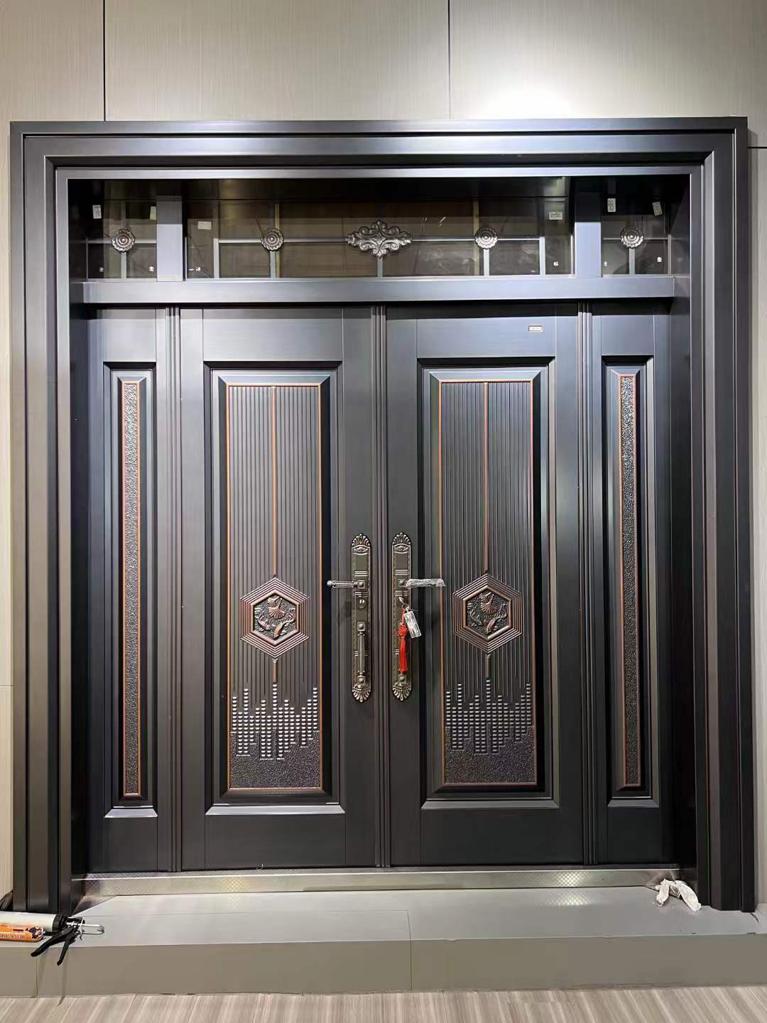Zinc Alloy Double Swing Gate – Villa Entrance Door for Rural Homes and Courtyards