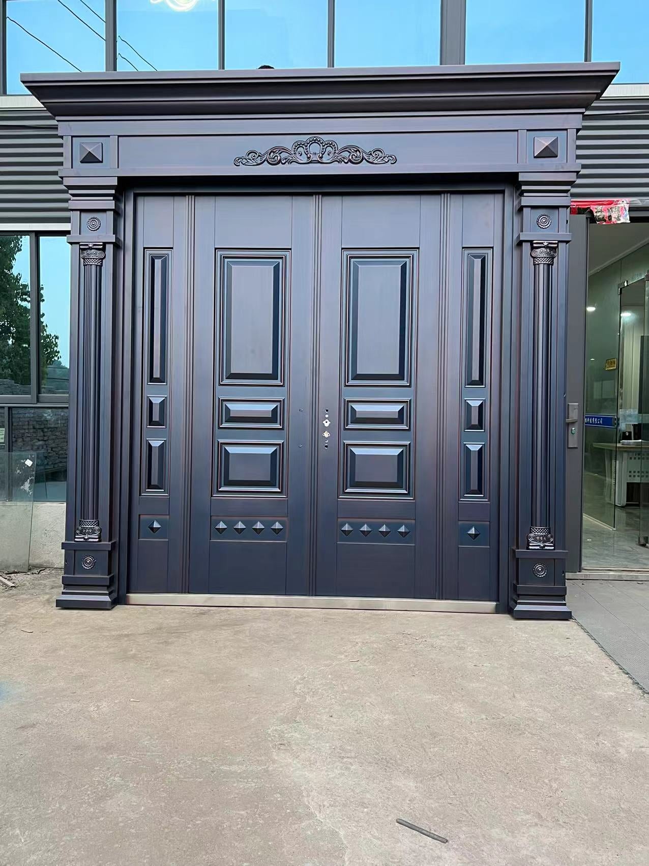 Zinc Alloy Double Swing Gate – Villa Entrance Door for Rural Homes and Courtyards