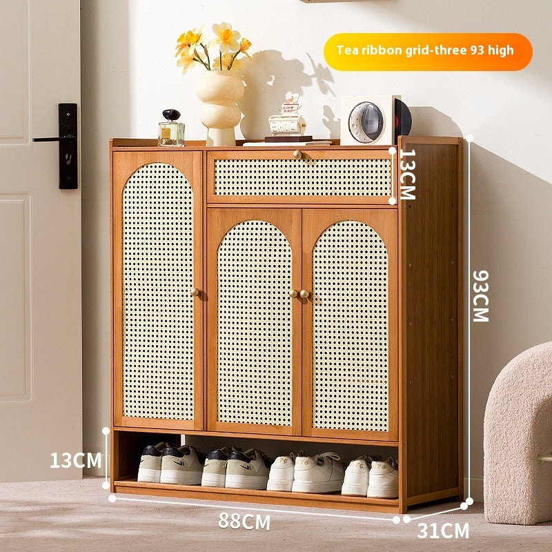 Cream-Style Entryway Shoe Cabinet – All-in-One Ventilated Storage with Mesh Doors for Living Room Divider Use