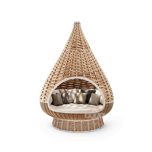 Outdoor Wicker Round Lounger – Sun-Resistant Patio Nest Bed for Balcony, Garden, Poolside & Beach Resorts